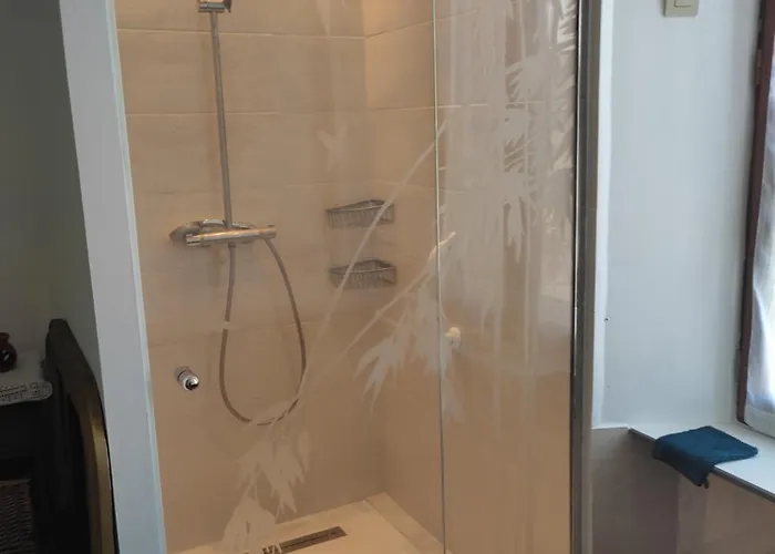 Appartement Dans Grande Maison A La Campagne Lessay